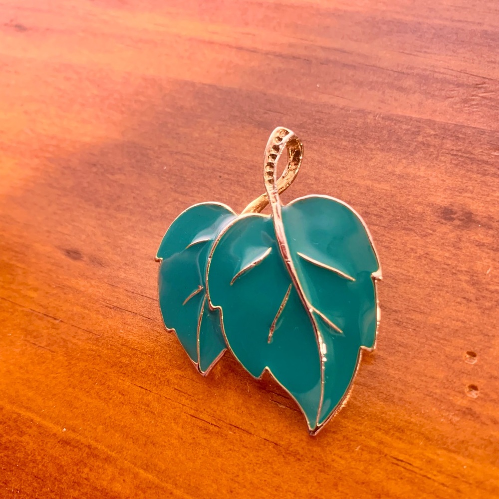 Vintage teal brooch